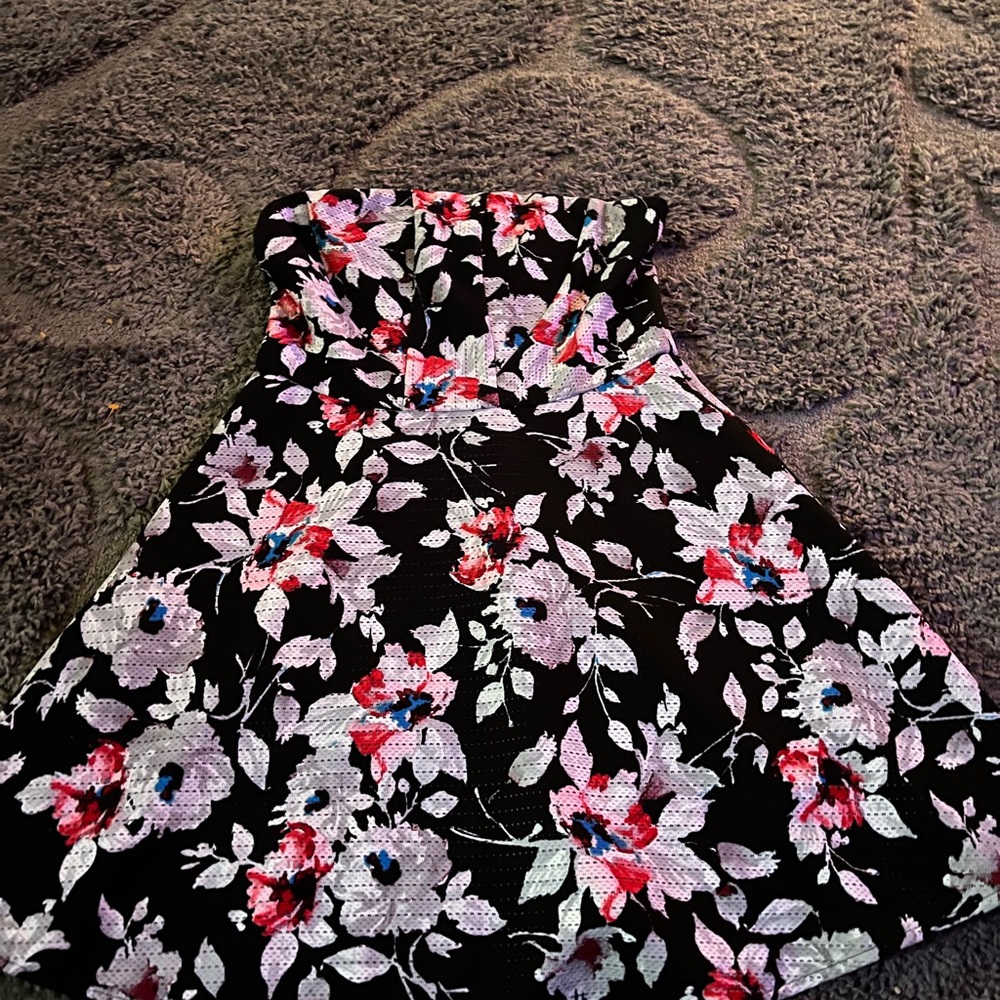 Express‎ Floral Strapless Dress Black and Pink Printed Pattern Size 10